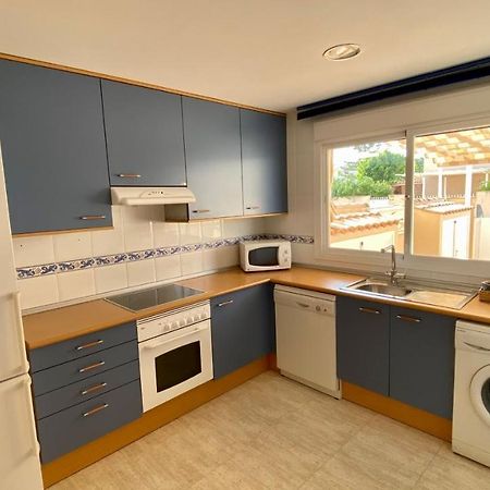 Bungalow Playa Apartment เอลกัมเปโญ ภายนอก รูปภาพ