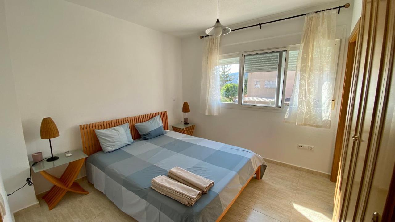 Bungalow Playa Apartment เอลกัมเปโญ ภายนอก รูปภาพ
